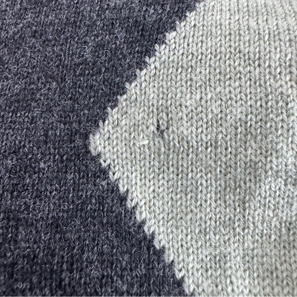 Bogner 100% Wool Knit Argyle Geometric Long Sweater Cardigan Size 10 - Picture 11 of 11